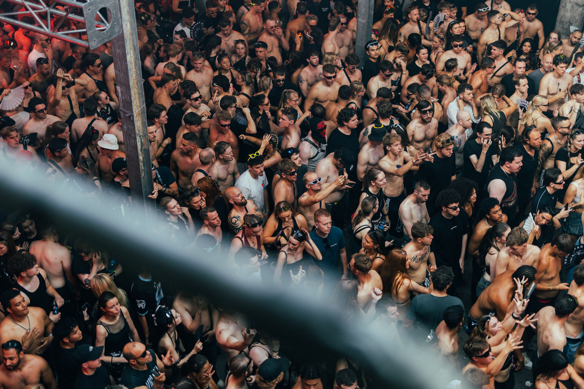 Loading... just a sec